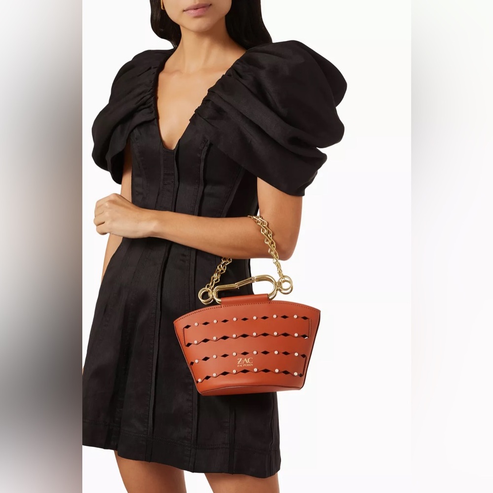 New! Beautiful 100% Leather Zac Zac Posen mini Belay bucket bag. Color:Maple